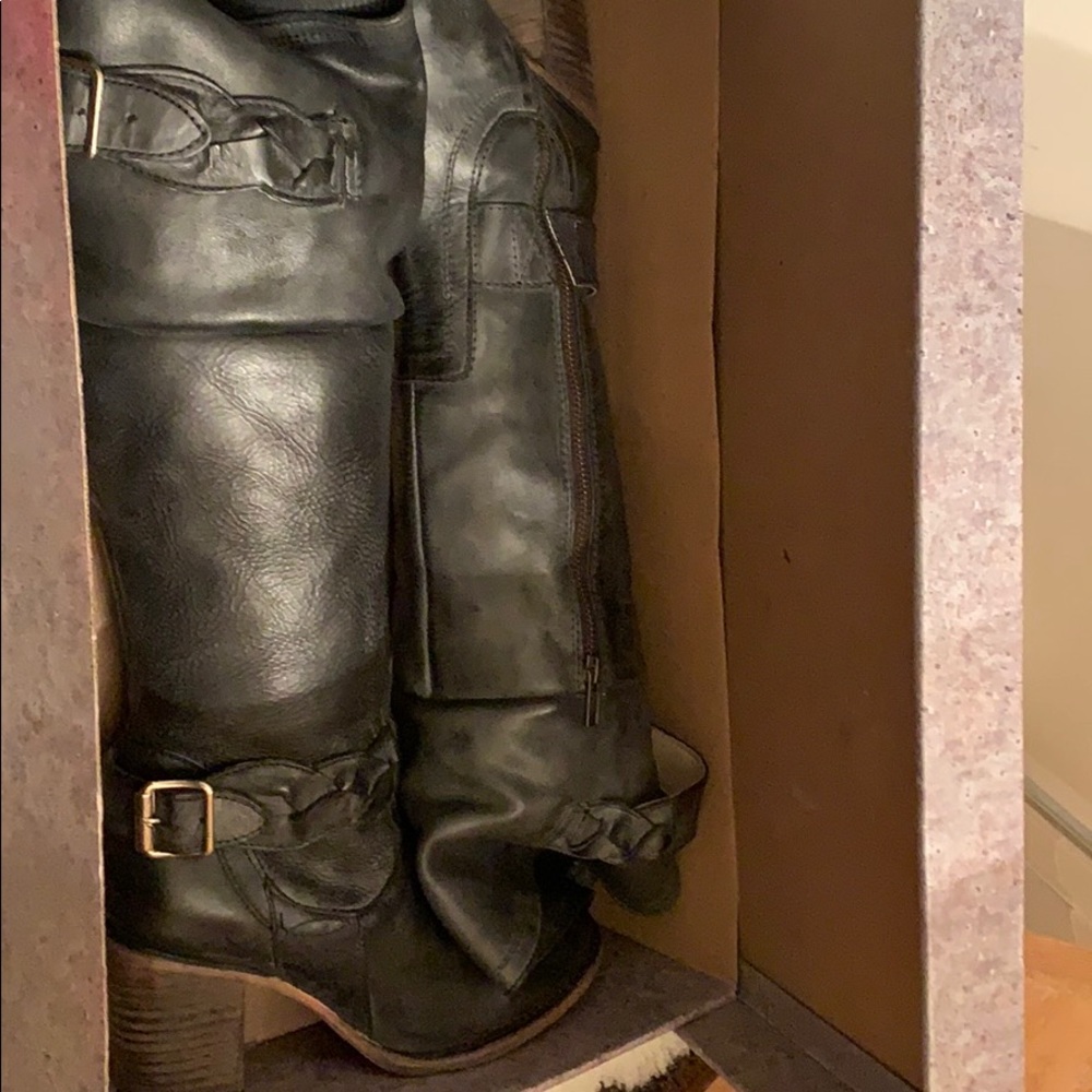 Leather boots